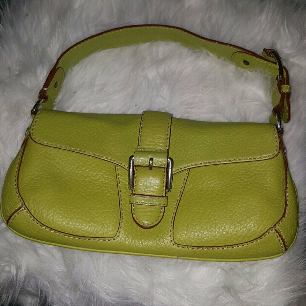 ⭕Lime Green Michael Kors Handbag